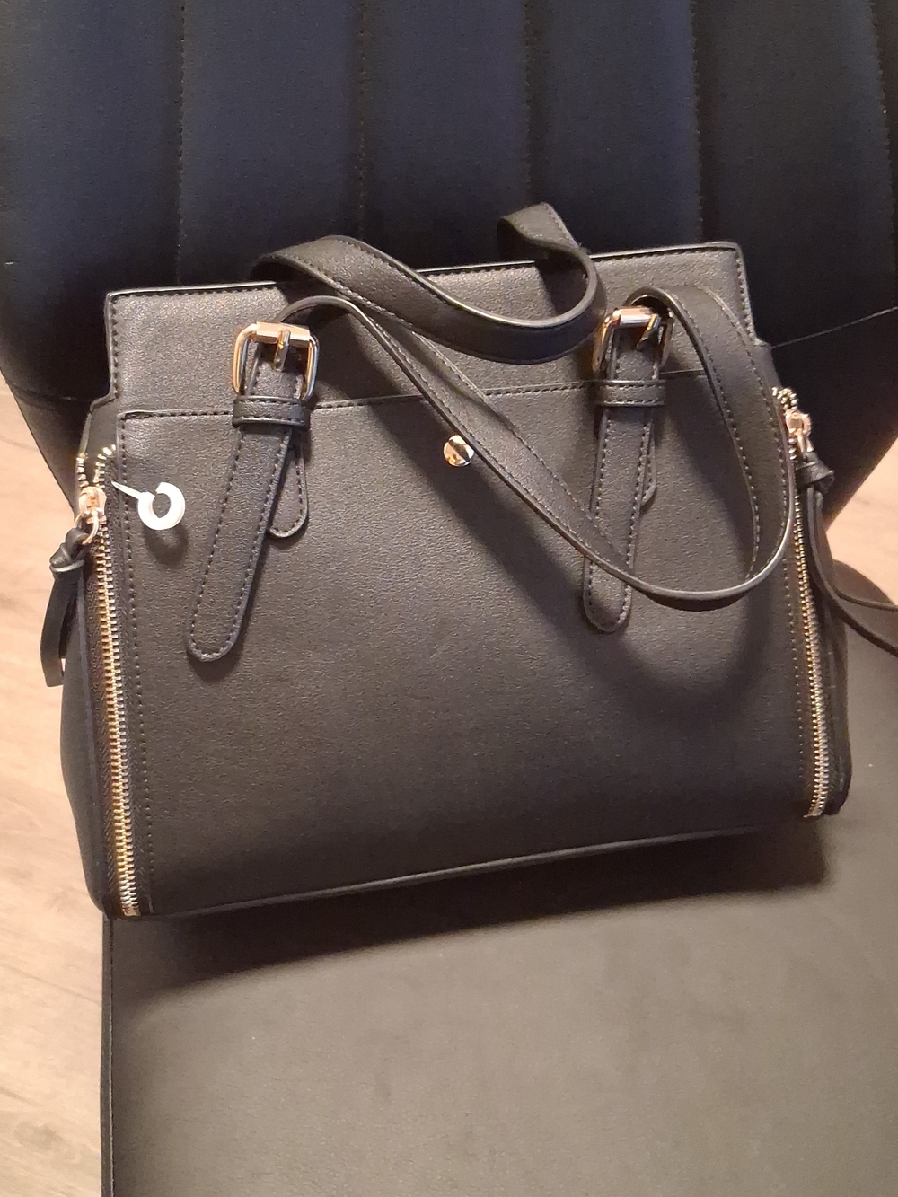 Black Tote Bag with Pink Patterned Lining - Picture 2 of 2